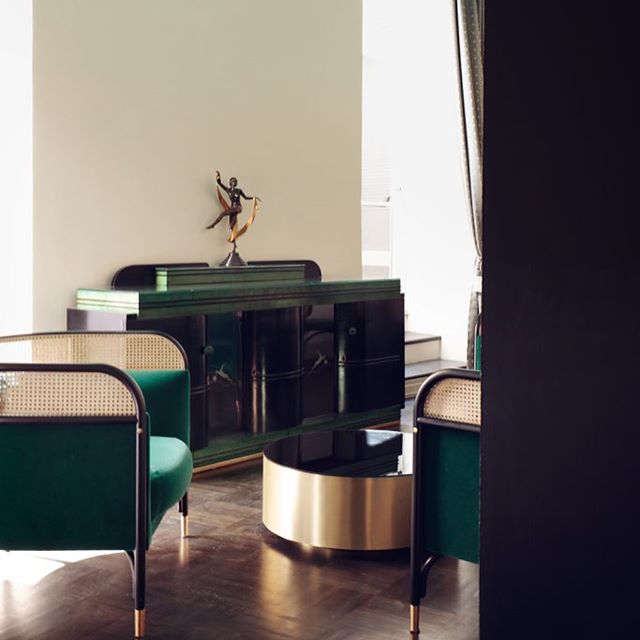 AKI AGENCY | Gebrüder Thonet Vienna: project- L'Atlante via dei Conti n°9 Firenze, ItalyProject by: Filoferro ArchitettiPhoto by: Cosimo Piccardi for Grooming Photo #gtv #project #by #Filoferroarchitetti #akiagency #targa #green #hotelinterior #interior #hotelinterieurs #restaurantinterieurs #projectinrichting #italy #firenze #cosimopiccardiphotograf #vienna #aki #velvet #gold #wow #interieurarchitect #stylist info@akiagency.nl