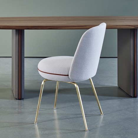 AKI AGENCY | WITMANN : ‘Merwyn’ chair and table by Sebastian Herkner, what a beauty’s. #sebastianherkner #wittmann #akiagency #wittmannofficial #diningchair #diningtable #wittmanndealer #interiordesign #interieurontwerp #projectinrichting #restaurantinterieurs #hotelinteriors #hotelinterieurs #starrestaurant #vienna #sebastianherknerdesign AKI agency Netherlands and Belgium Info@akiagency.nl0031-651561603